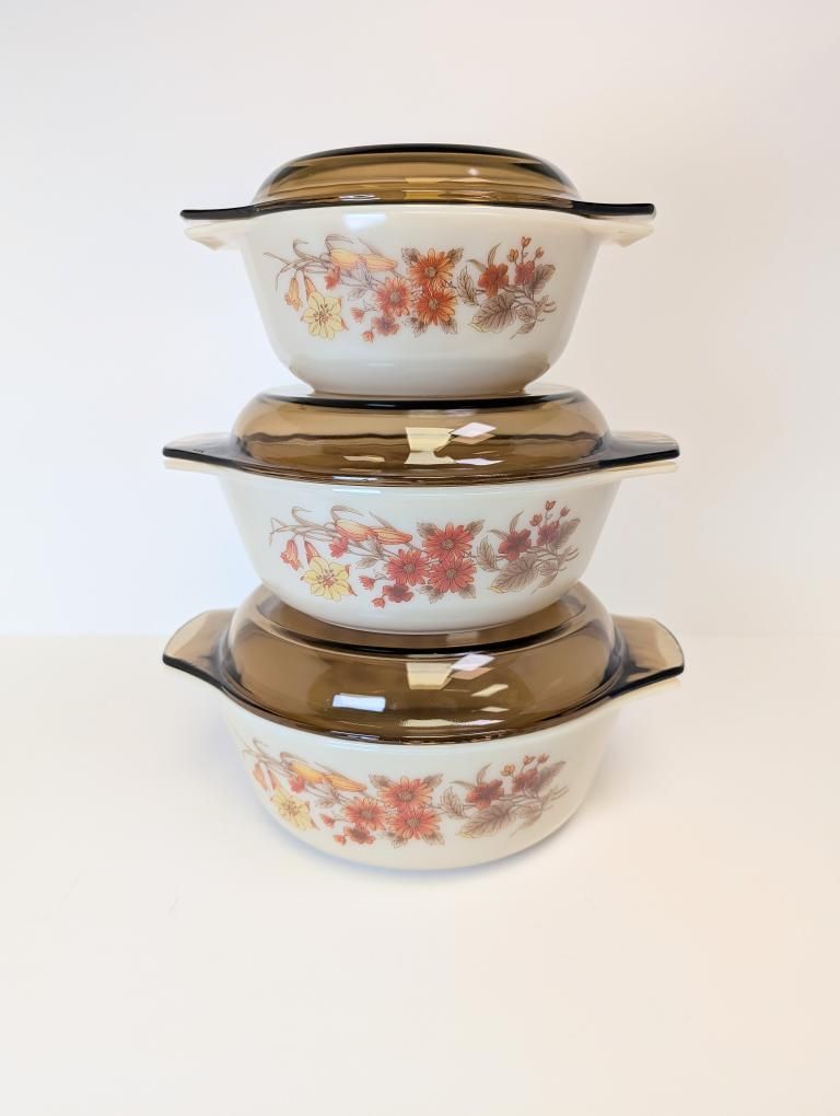 70s "Harvest Spray" PYREX Set of 3 Casserole