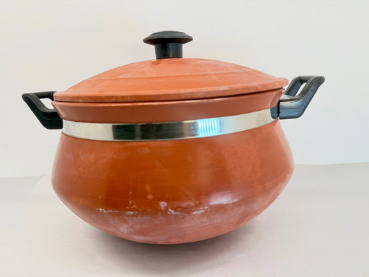 Earthen Kitchenware Clay Art