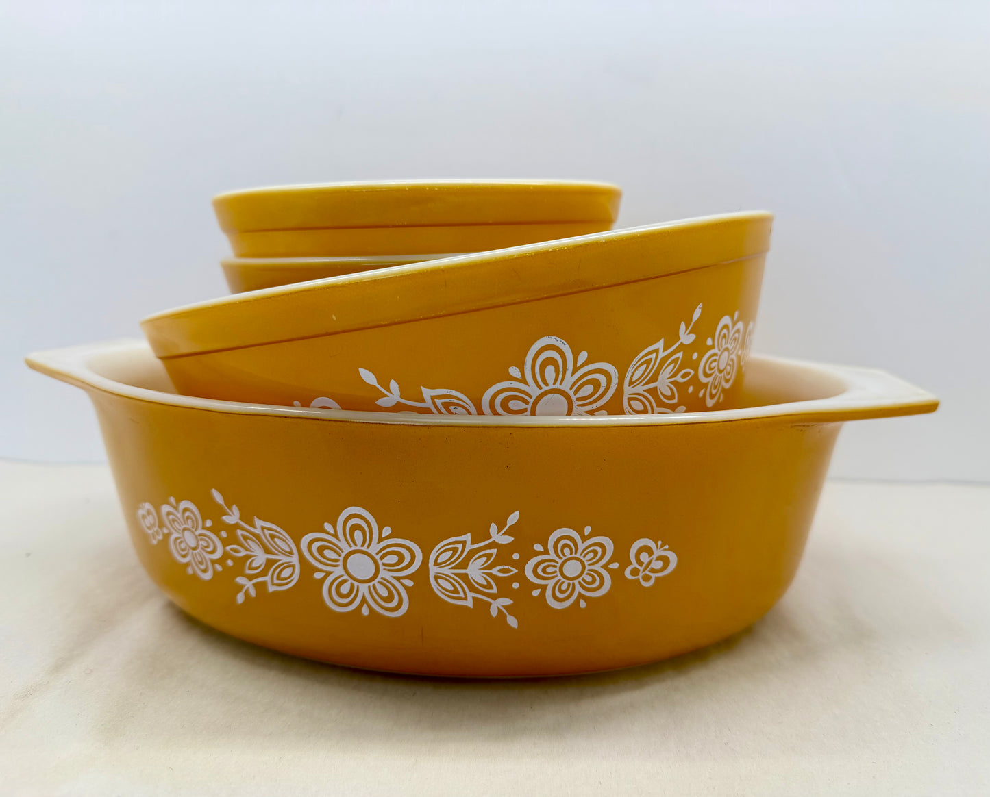Pyrex Butterfly Gold Nesting Bowls