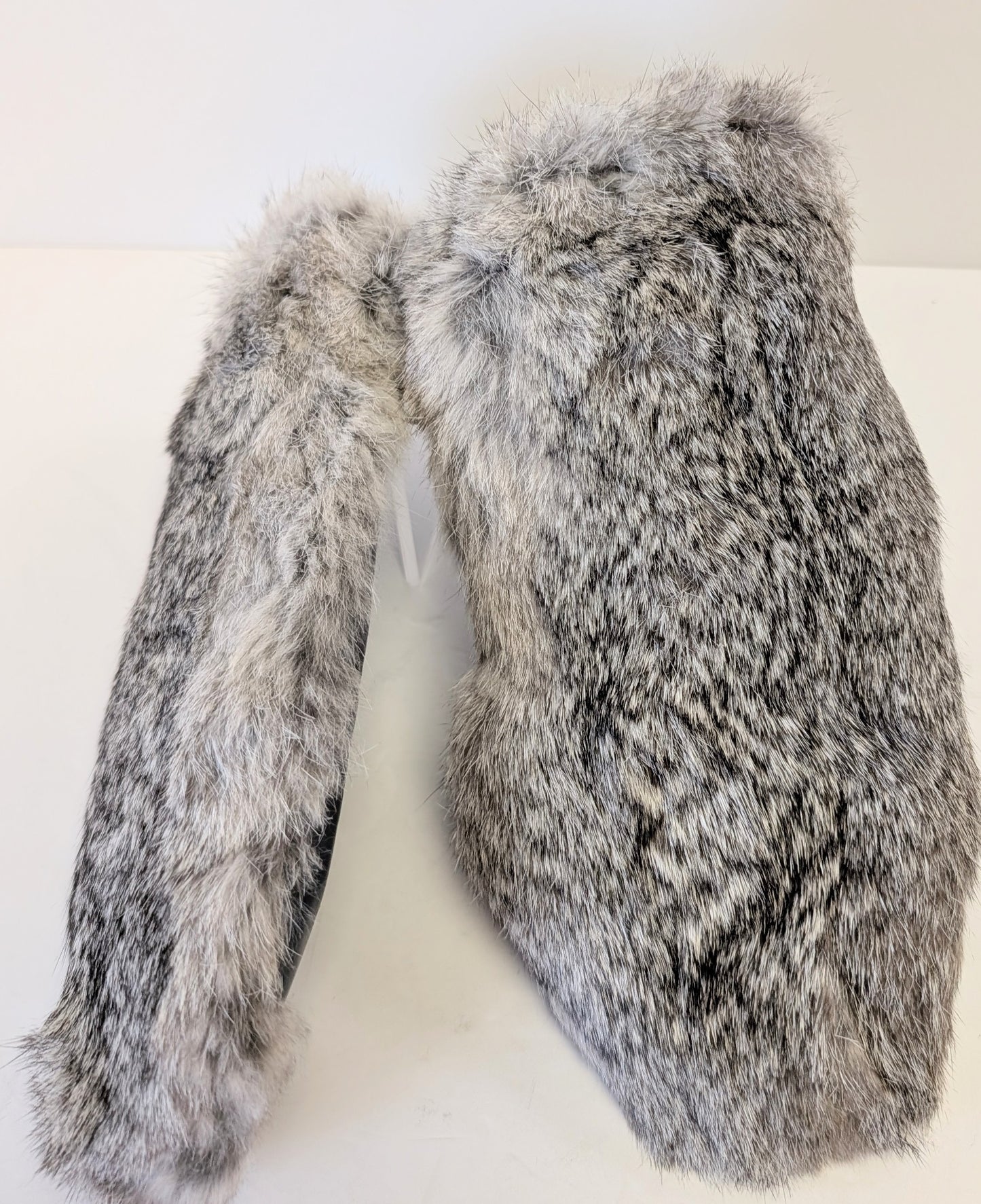 Unisex rabbit fur gloves