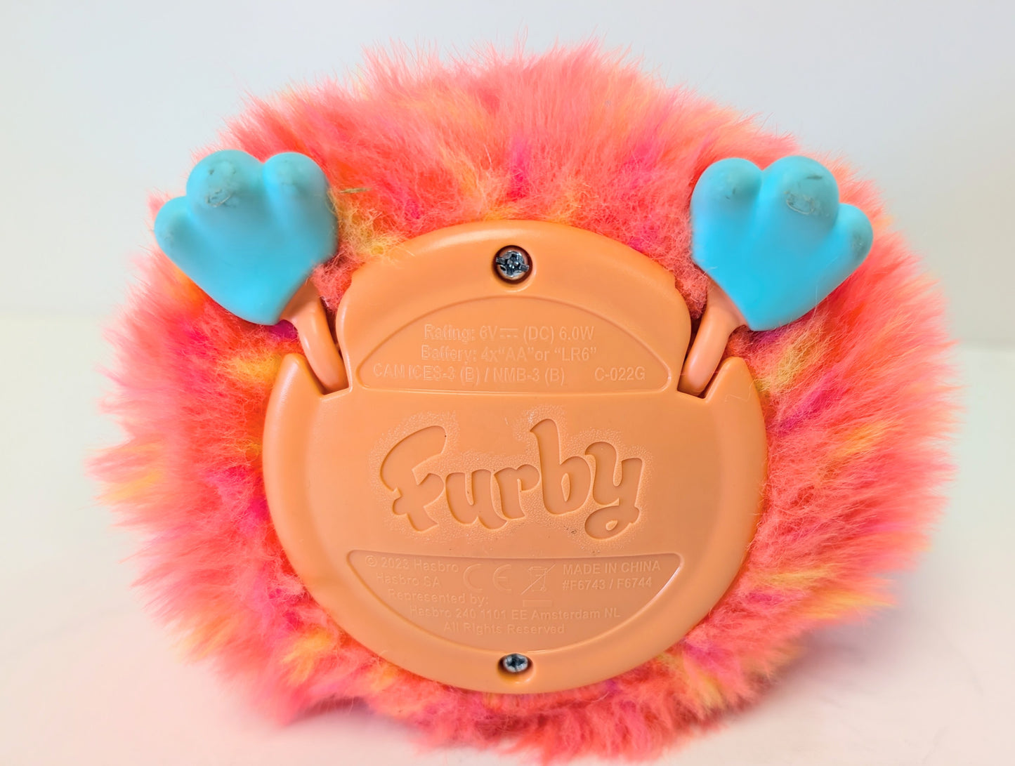 Hashbro 2023 Coral & blue/ purple furby