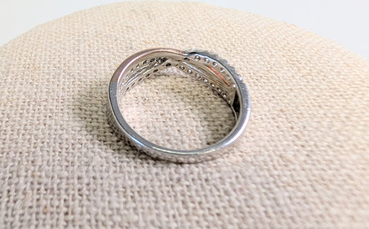 Sterling silver women's ring