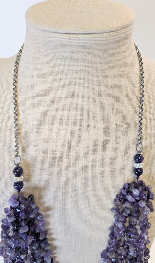 Amethyst chips silver-toned necklace