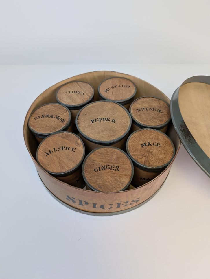 Primitive Style Spice Box Set 9-Pcs + Lids