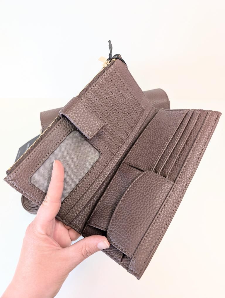 Matt & Nat Emi + Motiv - Purity Wallet + Crossbody Purse in Chocolate