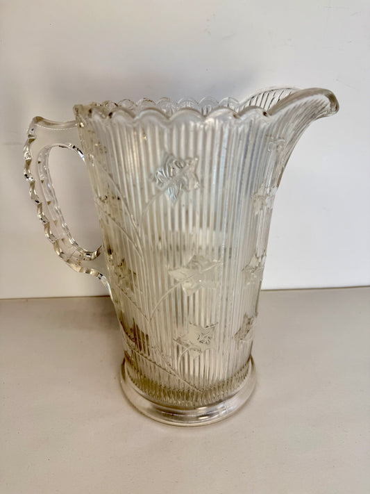 CLEAR GLASS WATER PITCHER