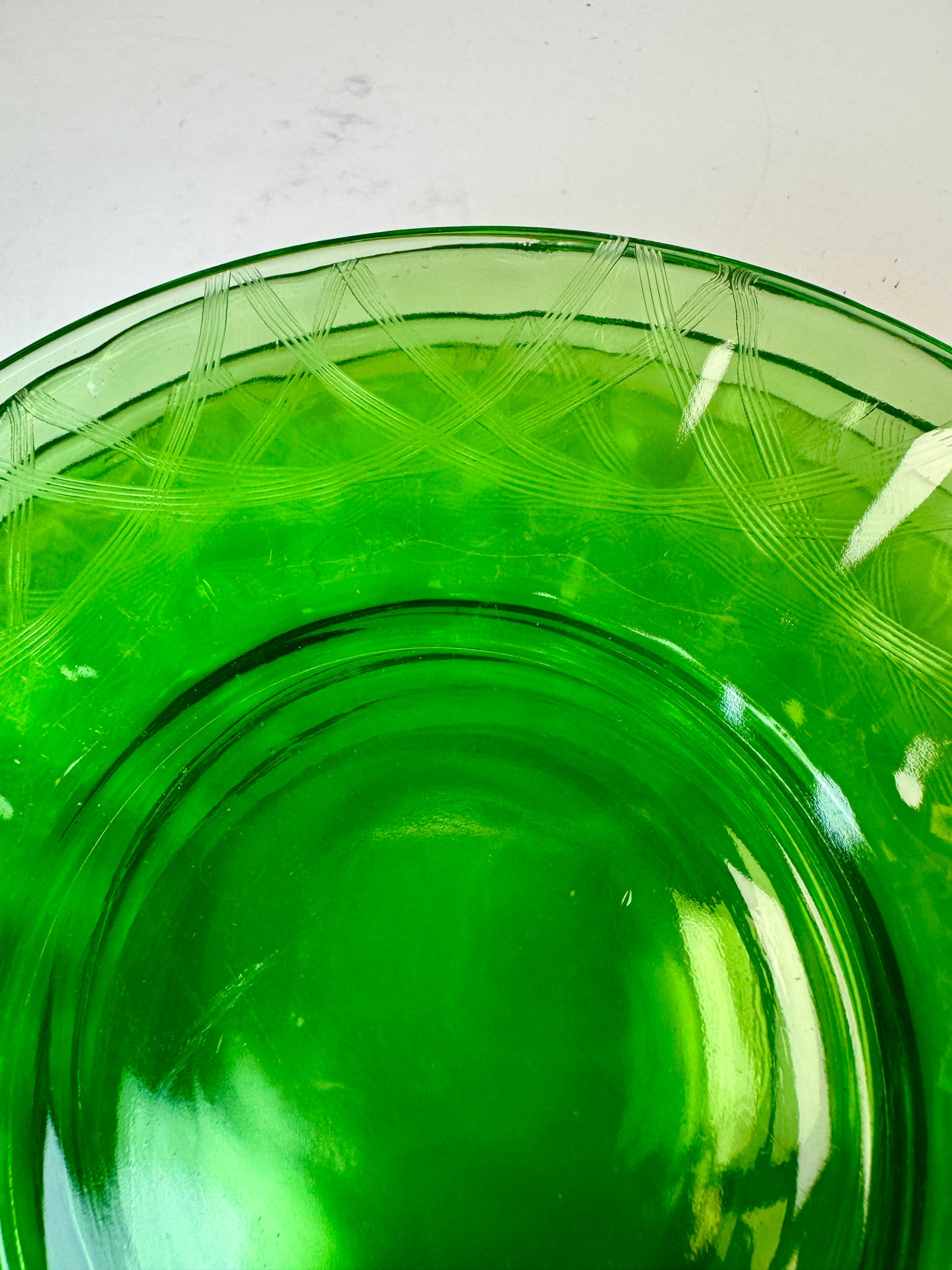 Royal Fan Set of 5 Green Uranium Glass Plates