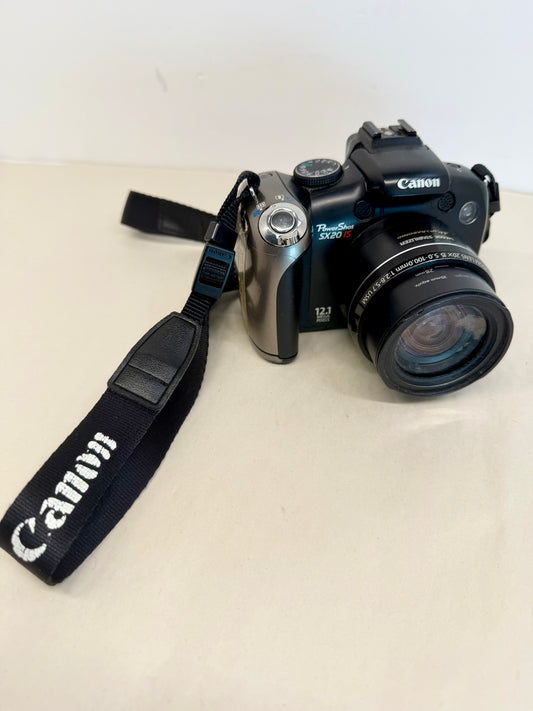 Canon PowerShot SX20 IS (PC1438) Digital Camera with SD Card