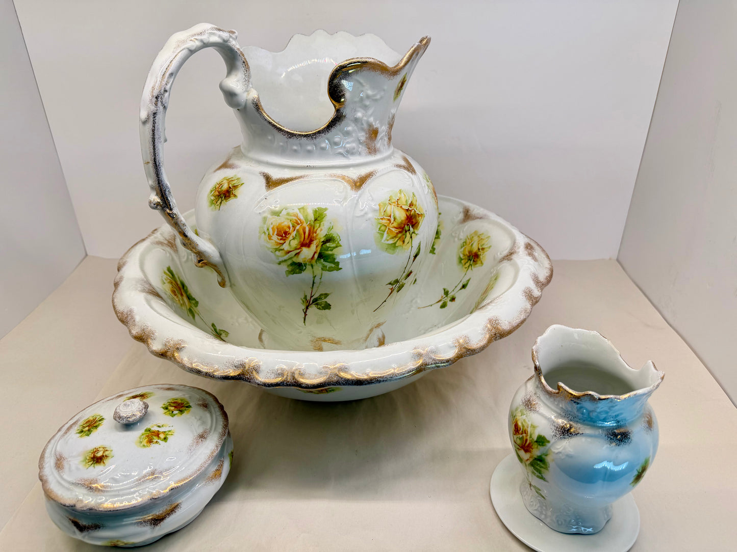 Antique J and G Meakin Hanley