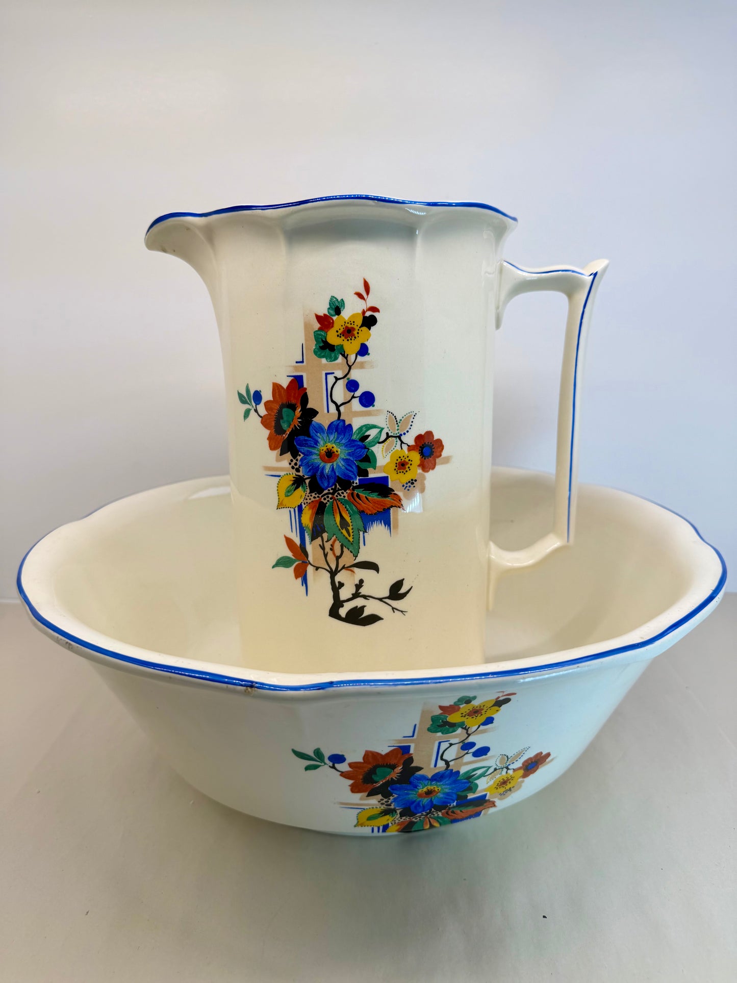 NEWHALL PITCHER BASIN BOWL