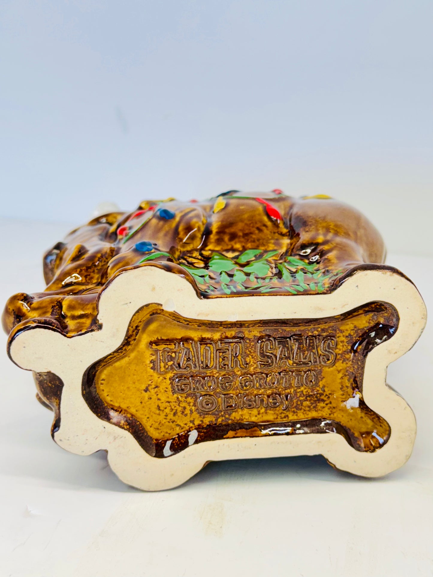 New Disney World Trader Sam's Grog Grotto Christmas Tiki Elephant Mug Cup