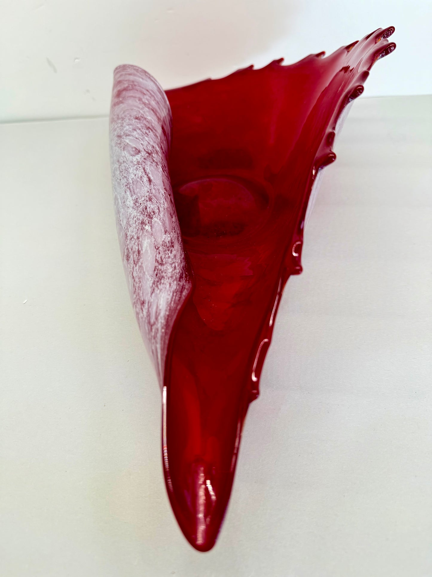 Ruby Red Art Glass Sea Shell Dish, l