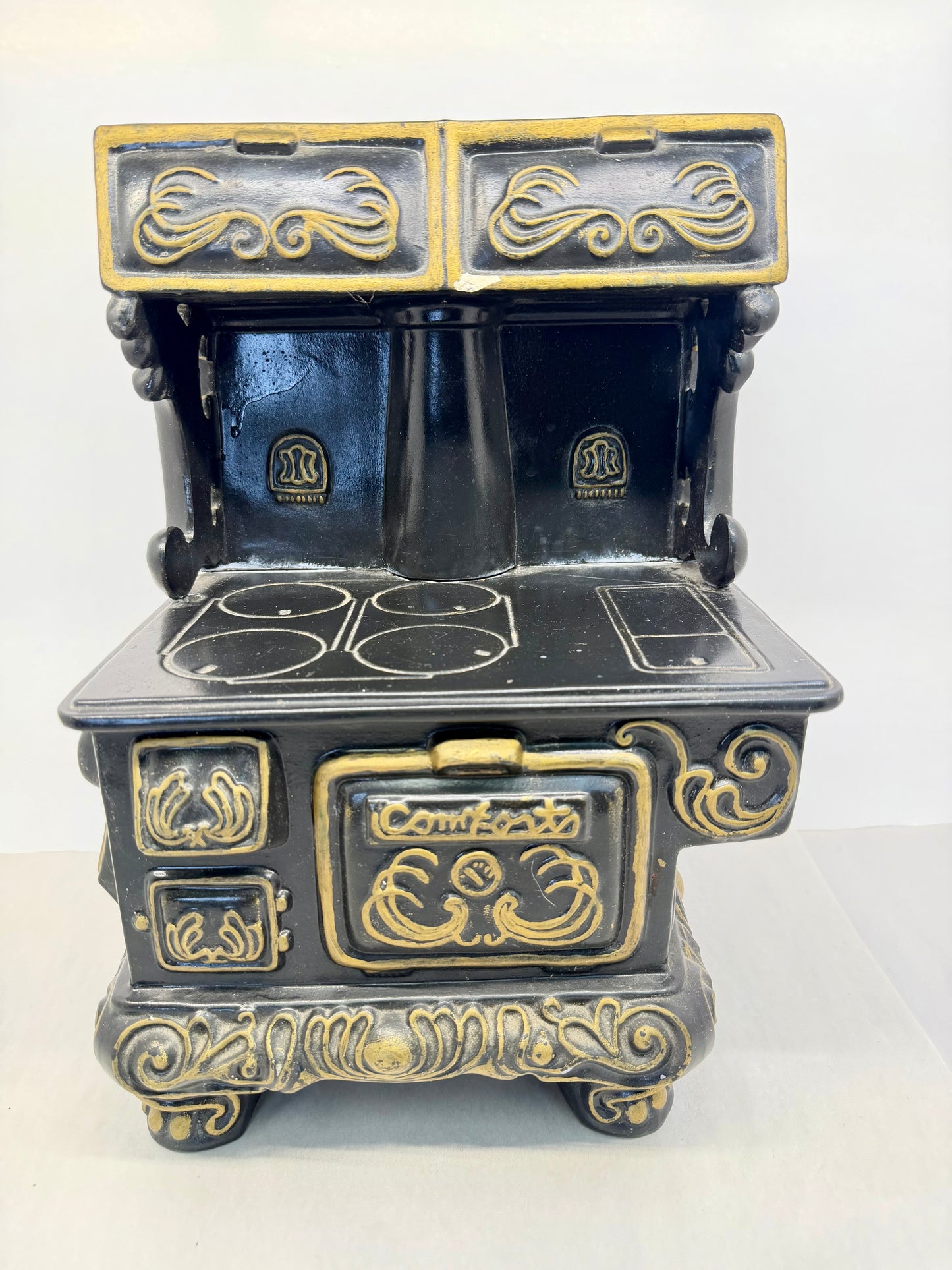 Andy Rogers ceramic art piece "Stove"