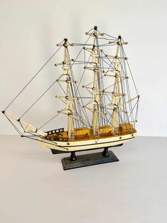 Passat Ship Model