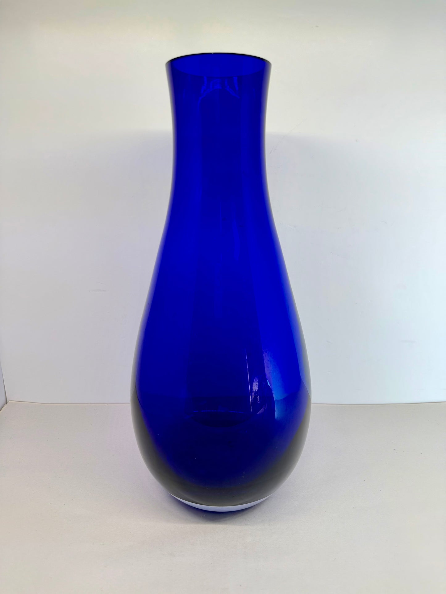 Crate & Barrel Oasis Vase