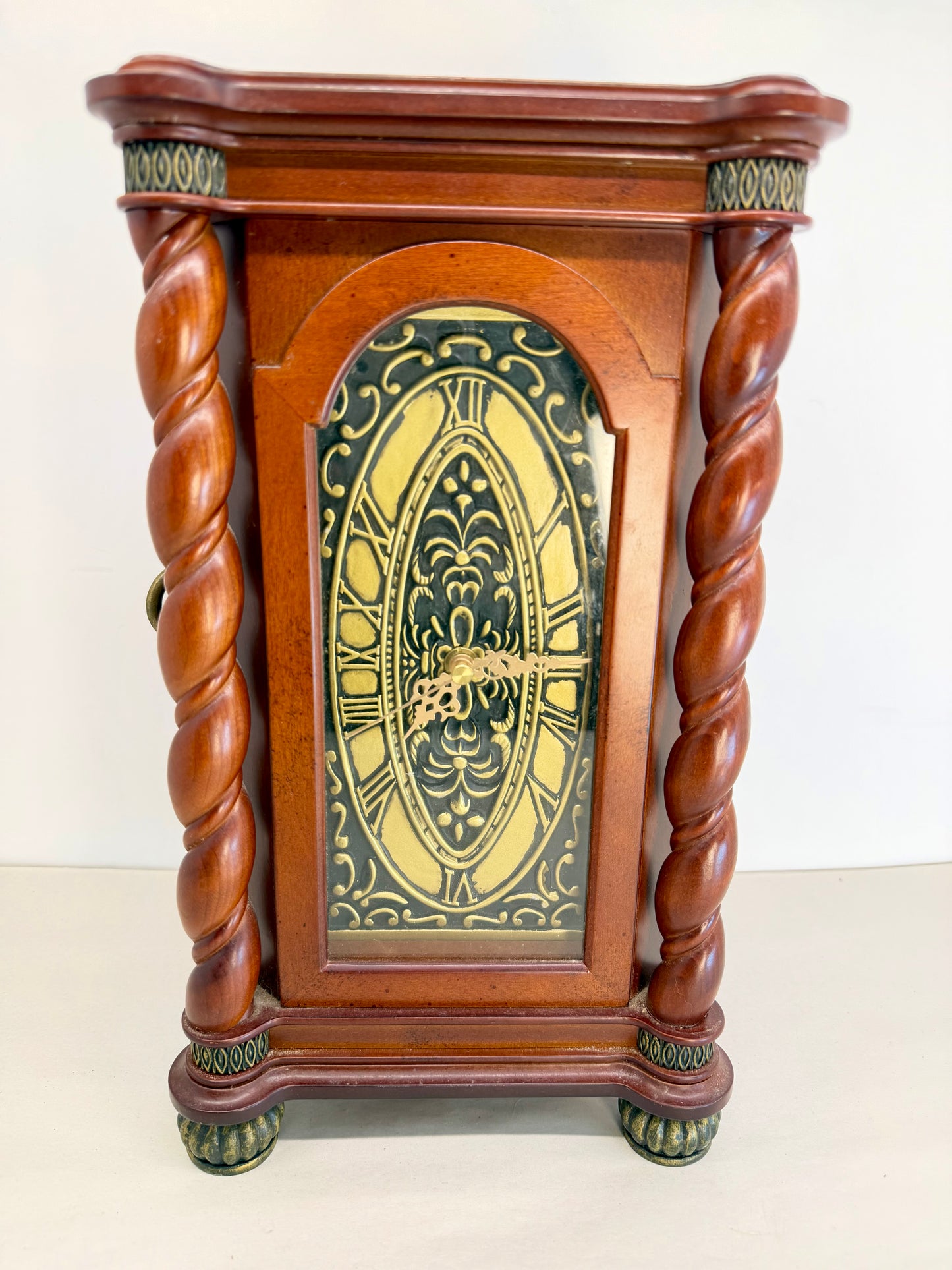 Bombay Company "Wymberly" Clock