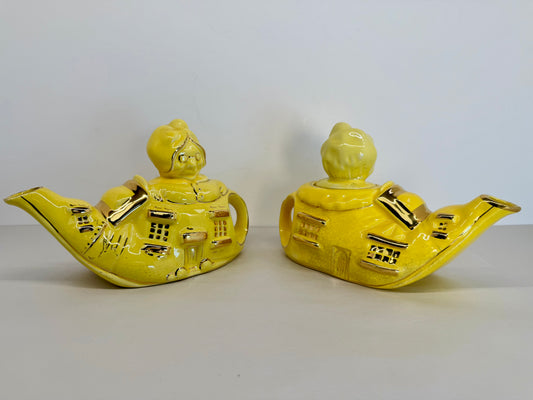 Teapot old lady who lived in a shoe
