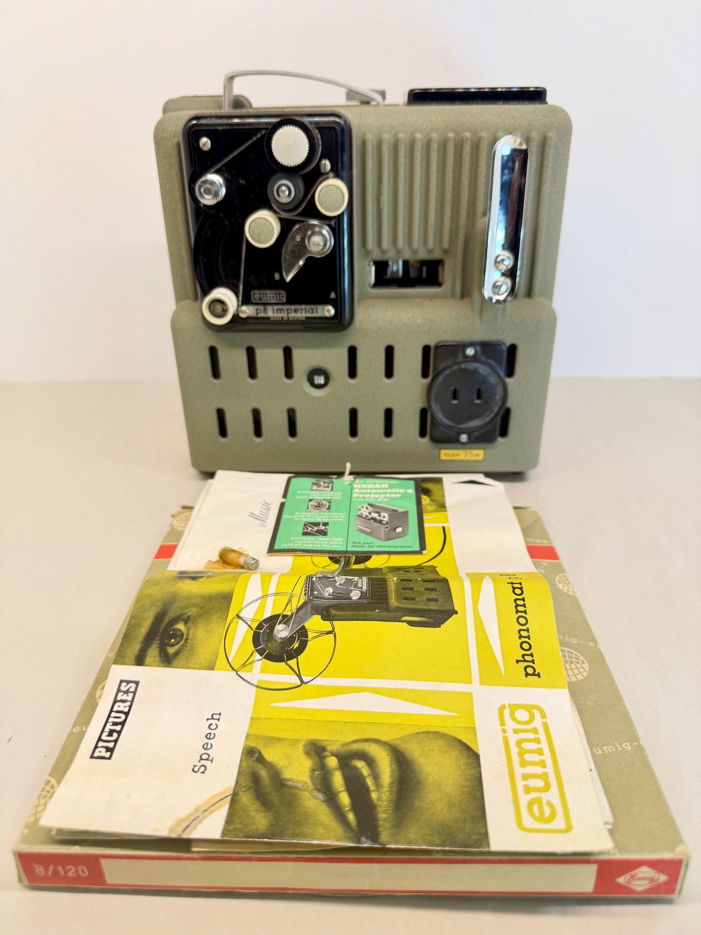 EUMIG IMPERIAL P8 8mm MOVIE PROJECTOR