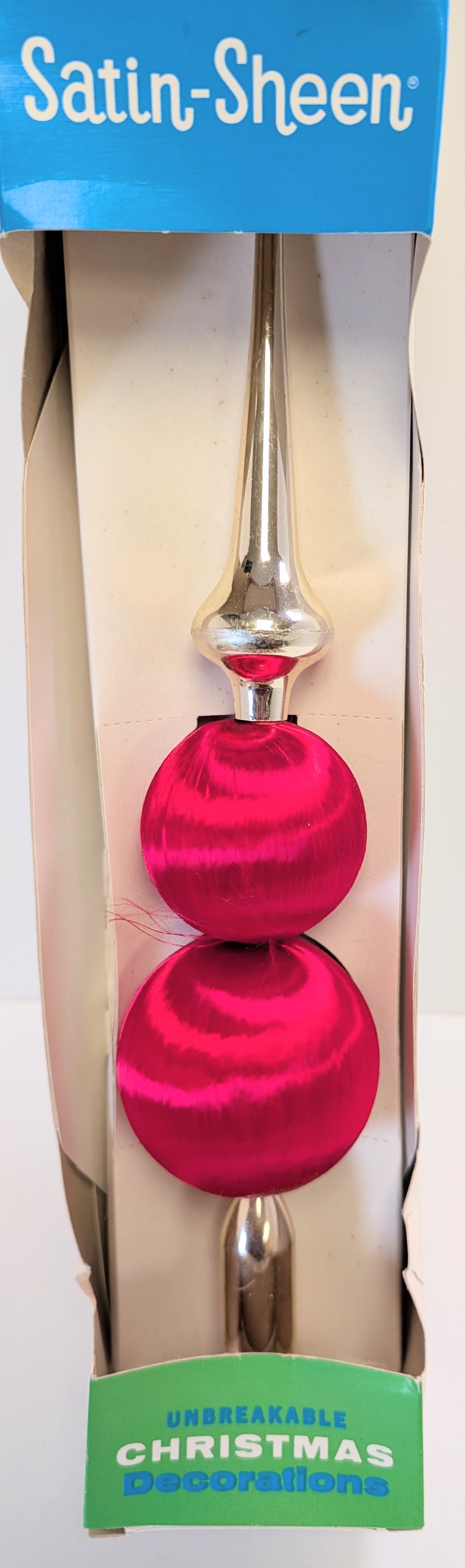 Assorted Christmas decore