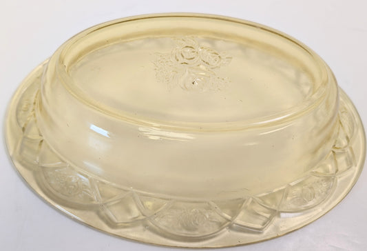 Vintage 1930s yellow depression glass- Rosemary "Dutch Rose" serving bowl