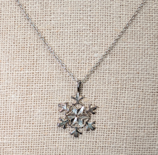 Silver snowflake necklace